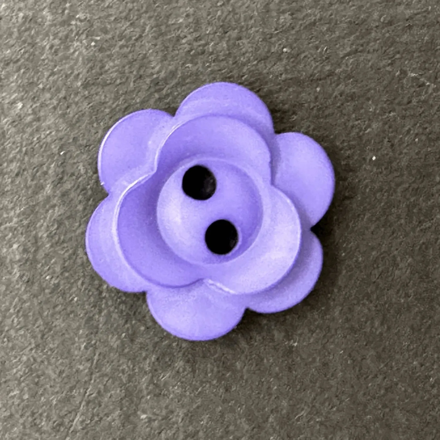 2 Hole Matt Flower Button 15mm