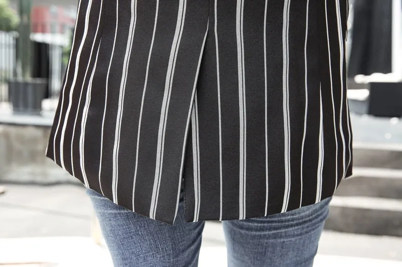 Vintage Fashionable Office Ladies' Striped Blazer For Autumn